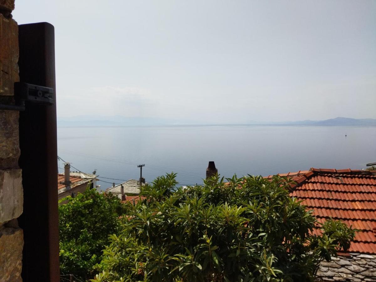 ¨Με Θέα Το Ηλιοβασίλεμα¨ Villa Áfissos Luaran gambar